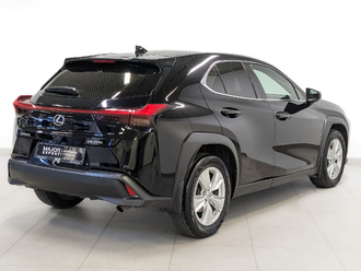 фото Lexus UX 2019