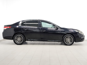 фото Renault Latitude 2013