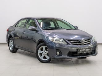 фото Toyota Corolla X 2011