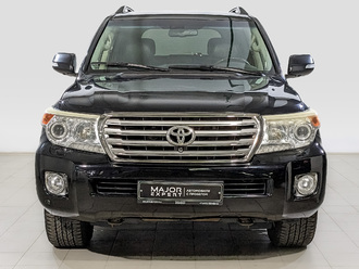 фото Toyota Land Cruiser 200 2012