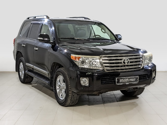 фото Toyota Land Cruiser 200 2012
