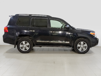 фото Toyota Land Cruiser 200 2012