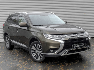 фото Mitsubishi Outlander III 2019