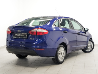 фото Ford Fiesta VII 2015