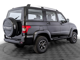 фото УАЗ Patriot 2023