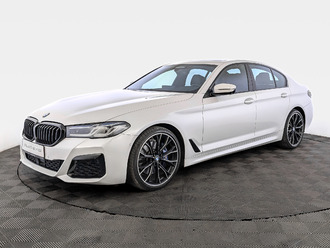 фото BMW 5 (G30/F90) 2022
