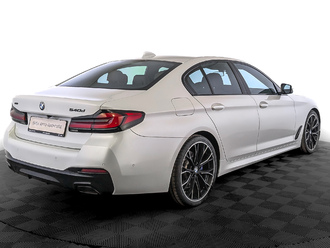 фото BMW 5 (G30/F90) 2022