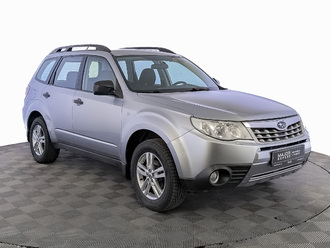 фото Subaru Forester III 2012