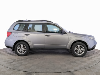 фото Subaru Forester III 2012