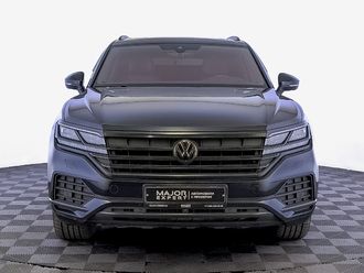 фото Volkswagen Touareg III 2020