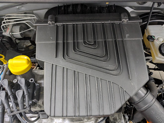 фото Renault Logan II 2021