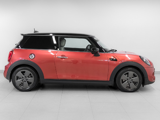 фото Mini Mini III (F56/F55) 2020