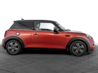 фото Mini Mini III (F56/F55) 2020