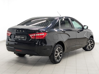 фото Lada Vesta 2021