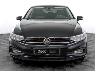 фото Volkswagen Passat B8 2020