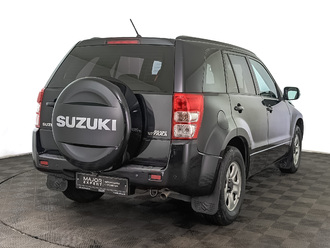 фото Suzuki Grand Vitara II 2013