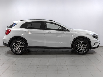 фото Mercedes-Benz GLA (X156) 2015