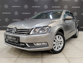 фото Volkswagen Passat B7 2013