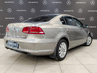 фото Volkswagen Passat B7 2013