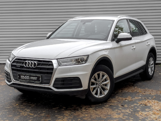 фото Audi Q5 (B9) 2018