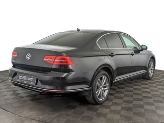 фото Volkswagen Passat B8 2018