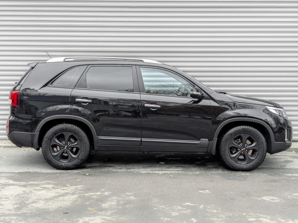 Kia Sorento с пробегом в автосалоне Форис Авто