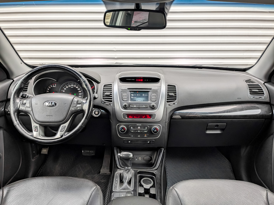 Kia Sorento с пробегом в автосалоне Форис Авто