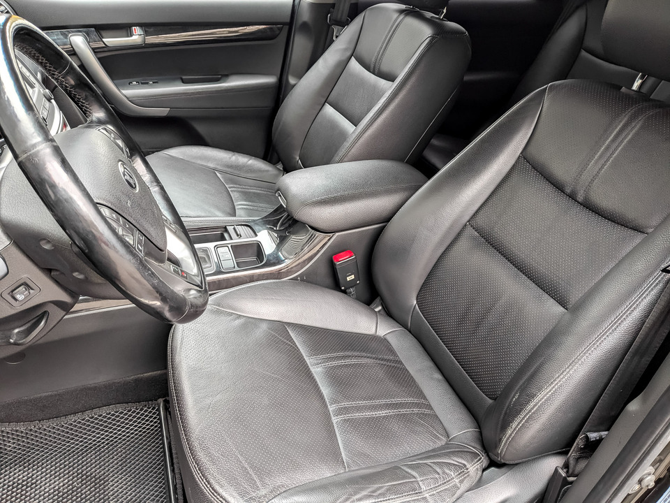 Kia Sorento с пробегом в автосалоне Форис Авто