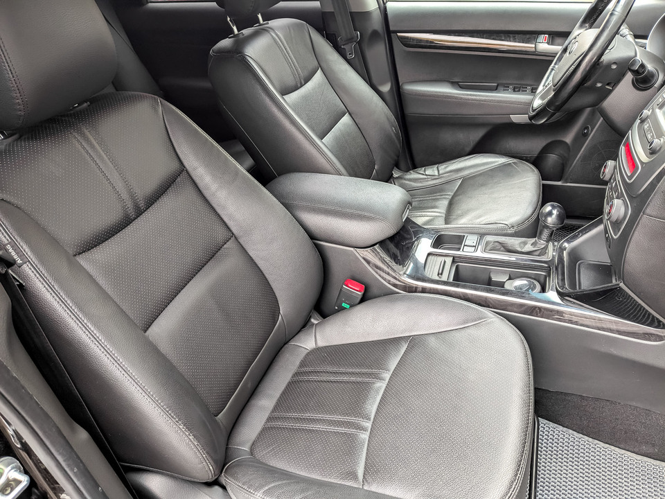 Kia Sorento с пробегом в автосалоне Форис Авто