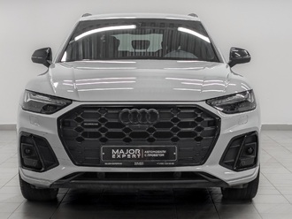 фото Audi Q5 (B9) 2020