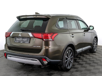 фото Mitsubishi Outlander III 2019
