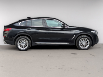 фото BMW X4 (G02/F98) 2022