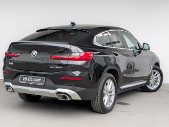 фото BMW X4 (G02/F98) 2022