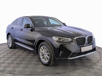 фото BMW X4 (G02/F98) 2022