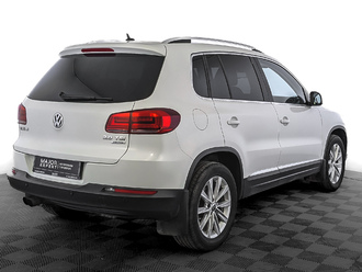 фото Volkswagen Tiguan I 2015