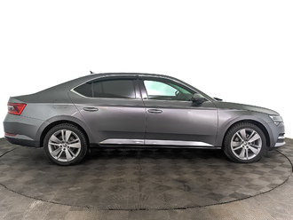 фото Skoda Superb III 2022