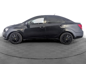 фото Chevrolet Aveo 2015 с пробегом