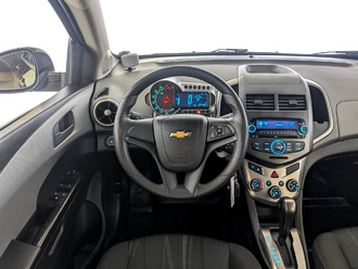 фото Chevrolet Aveo 2015 с пробегом