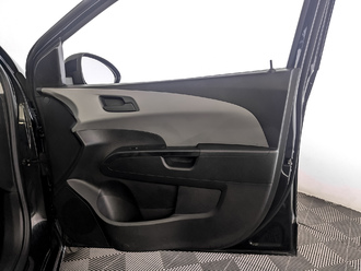 фото Chevrolet Aveo 2015 с пробегом