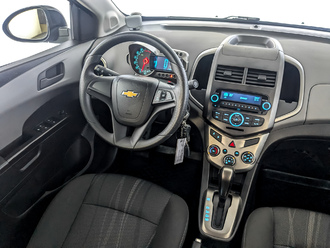 фото Chevrolet Aveo 2015 с пробегом