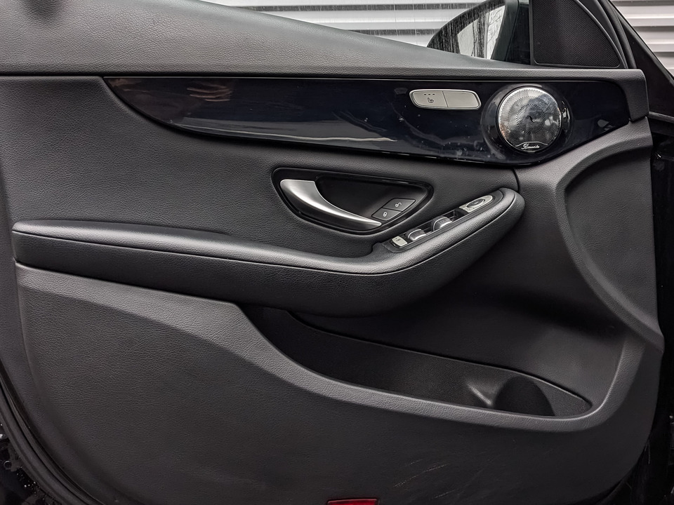 Mercedes-Benz C-Класс с пробегом в автосалоне Форис Авто