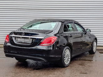 фото Mercedes-Benz C (W/S205) 2018