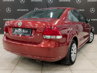фото Volkswagen Polo Sedan 2012