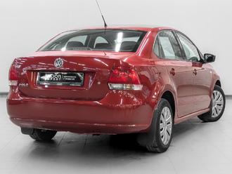 фото Volkswagen Polo Sedan 2012