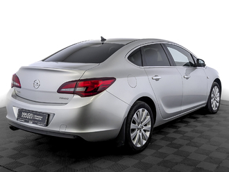 фото Opel Astra J 2014