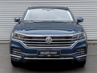 фото Volkswagen Touareg III 2020