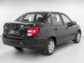 фото Lada Granta II 2022