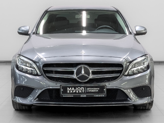 фото Mercedes-Benz C (W/S205) 2019