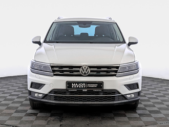 фото Volkswagen Tiguan II 2017