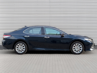 фото Toyota Camry VIII 2018